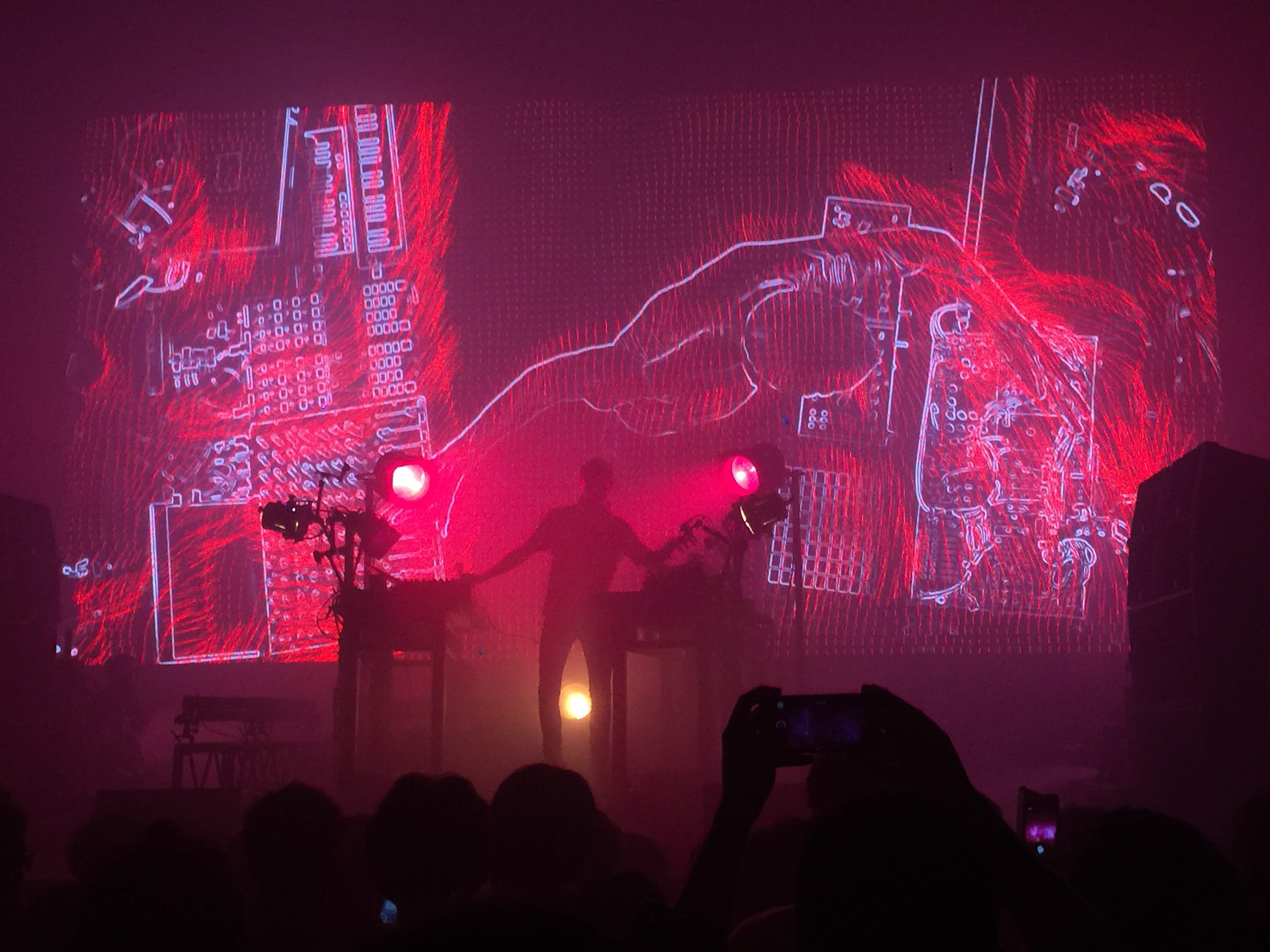 ［イベントレポート］Richie Hawtinのオーディオ・ヴィジュアル・ショー『CLOSE』の東京公演に行ってきました